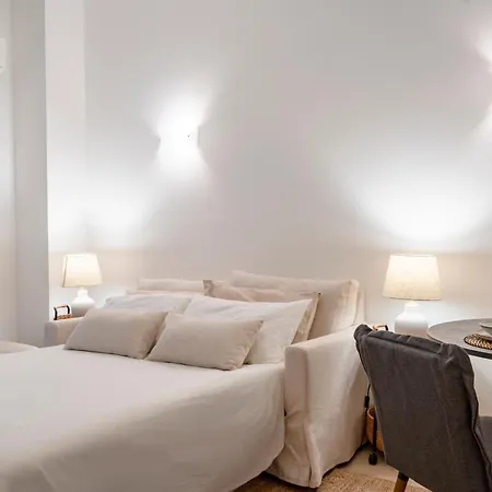 Luxury In Center 아파트 *