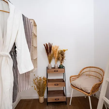 Luxury In Center 아파트 *